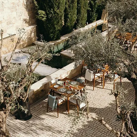 Eleven, Boutique Luxury House & Garden-2